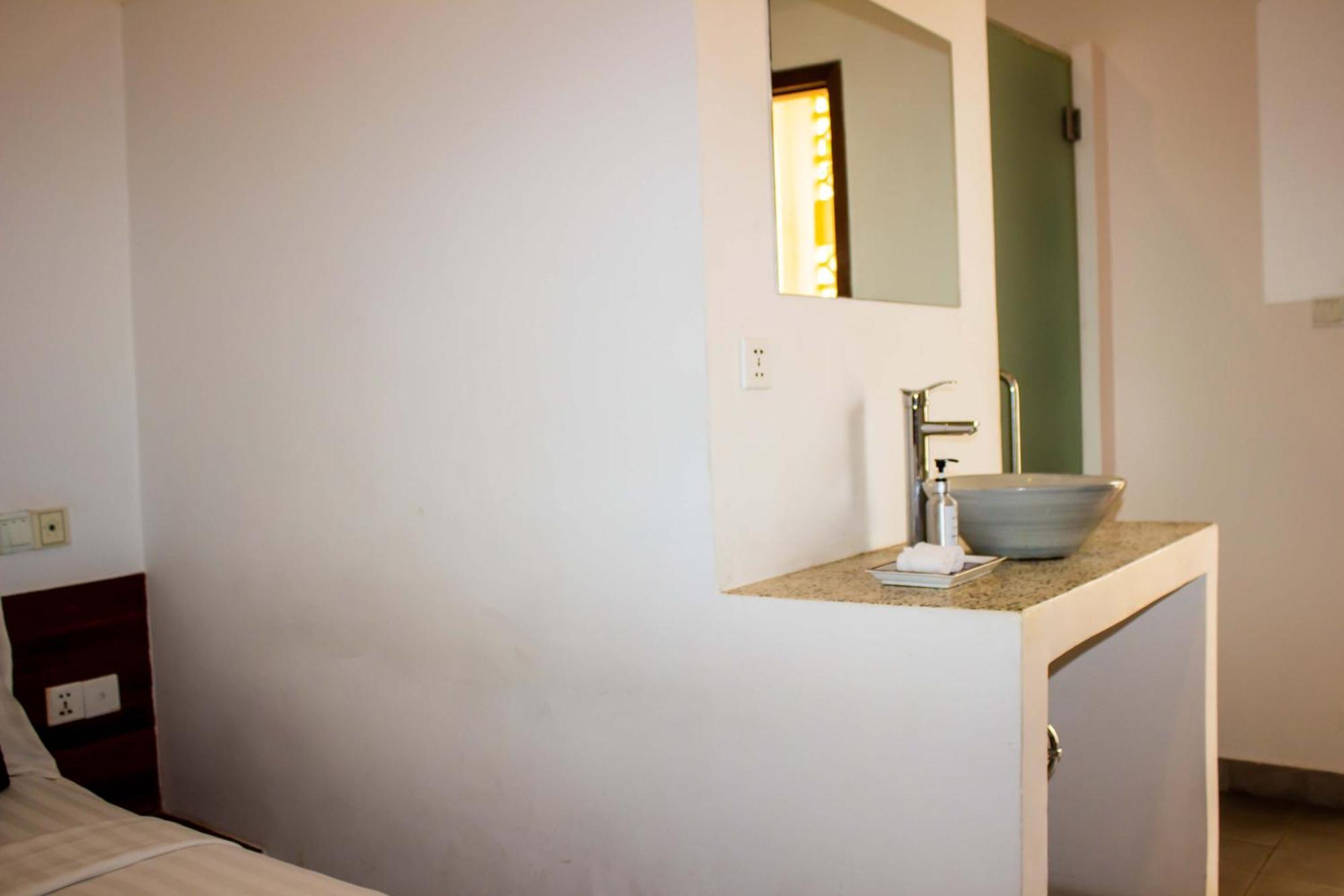 House Boutique Eco Hotel Phnom Penh Esterno foto