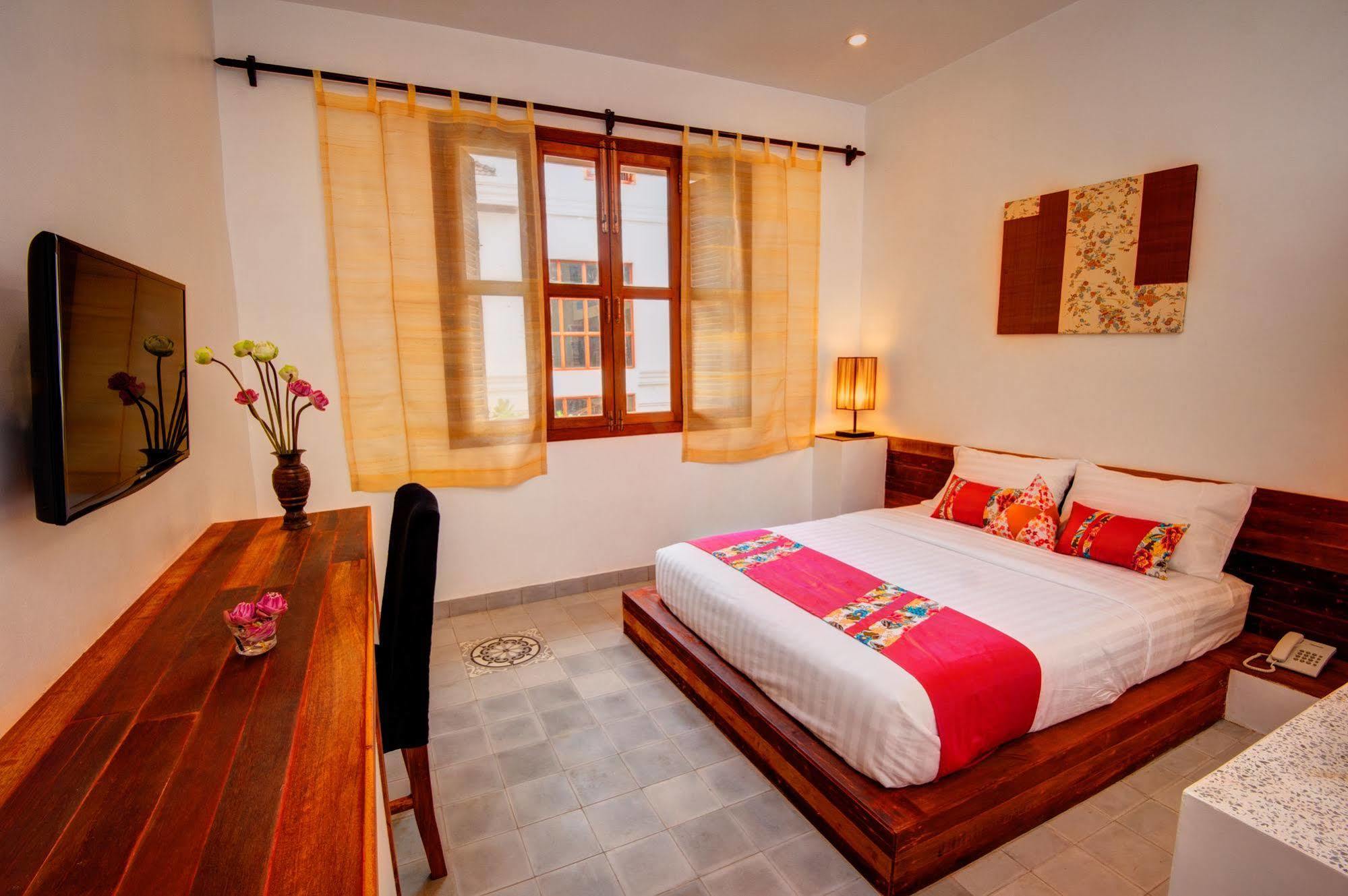 House Boutique Eco Hotel Phnom Penh Esterno foto
